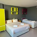 Hotel Aderans *