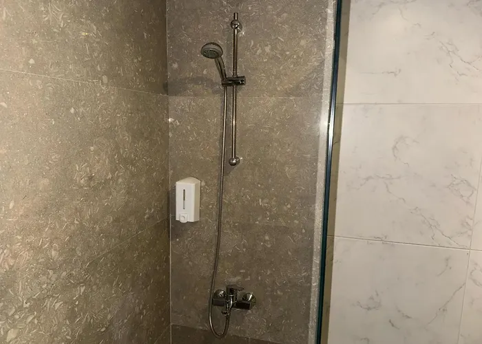 Aderans 伊斯坦布尔